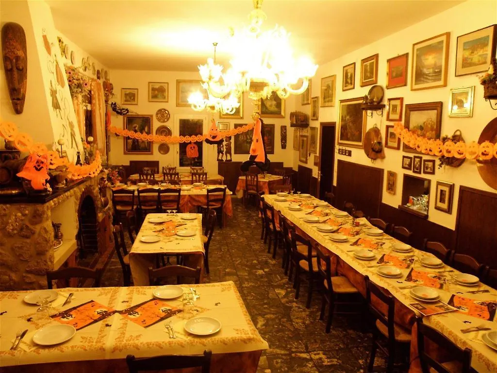 Agriturismo Ca' Isotta Villa Serravalle 0*, Castello di Serravalle Italy